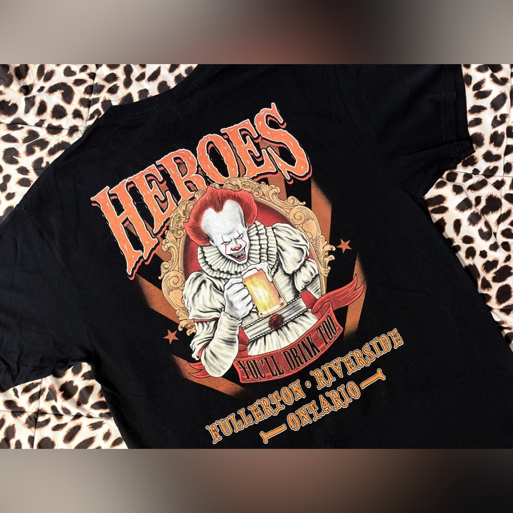 🖤HEROES Shirt🖤